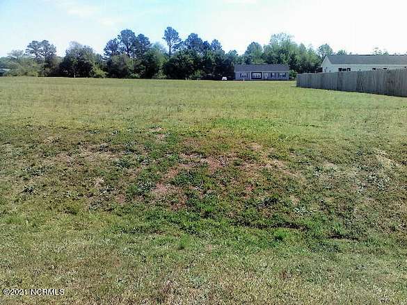 0.67 Acres of Residential Land for Sale in Farmville, North Carolina