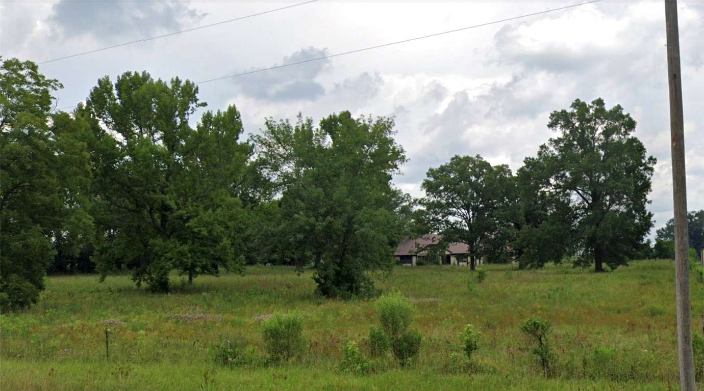 10 Acres of Land with Home for Sale in Idabel, Oklahoma