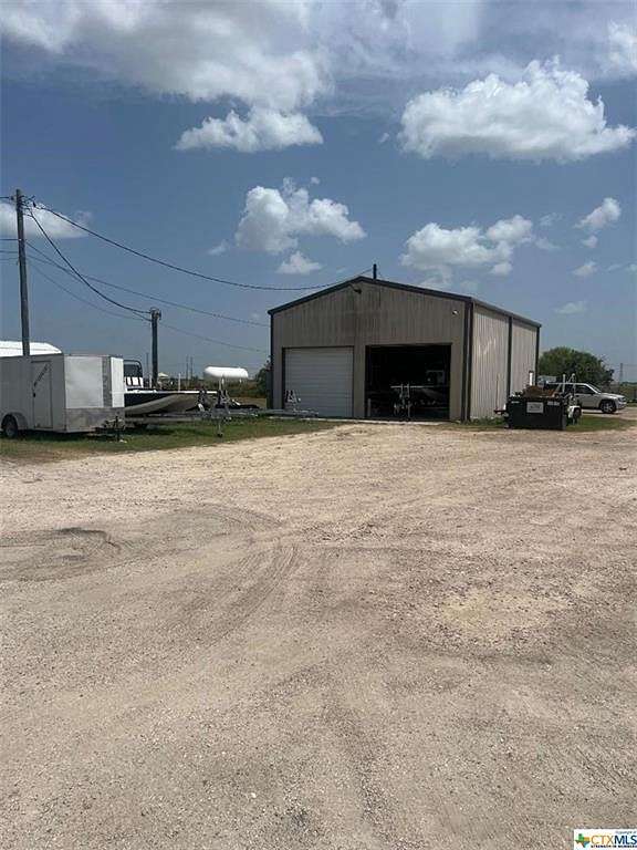 5.5 Acres of Improved Commercial Land for Sale in Port Lavaca, Texas