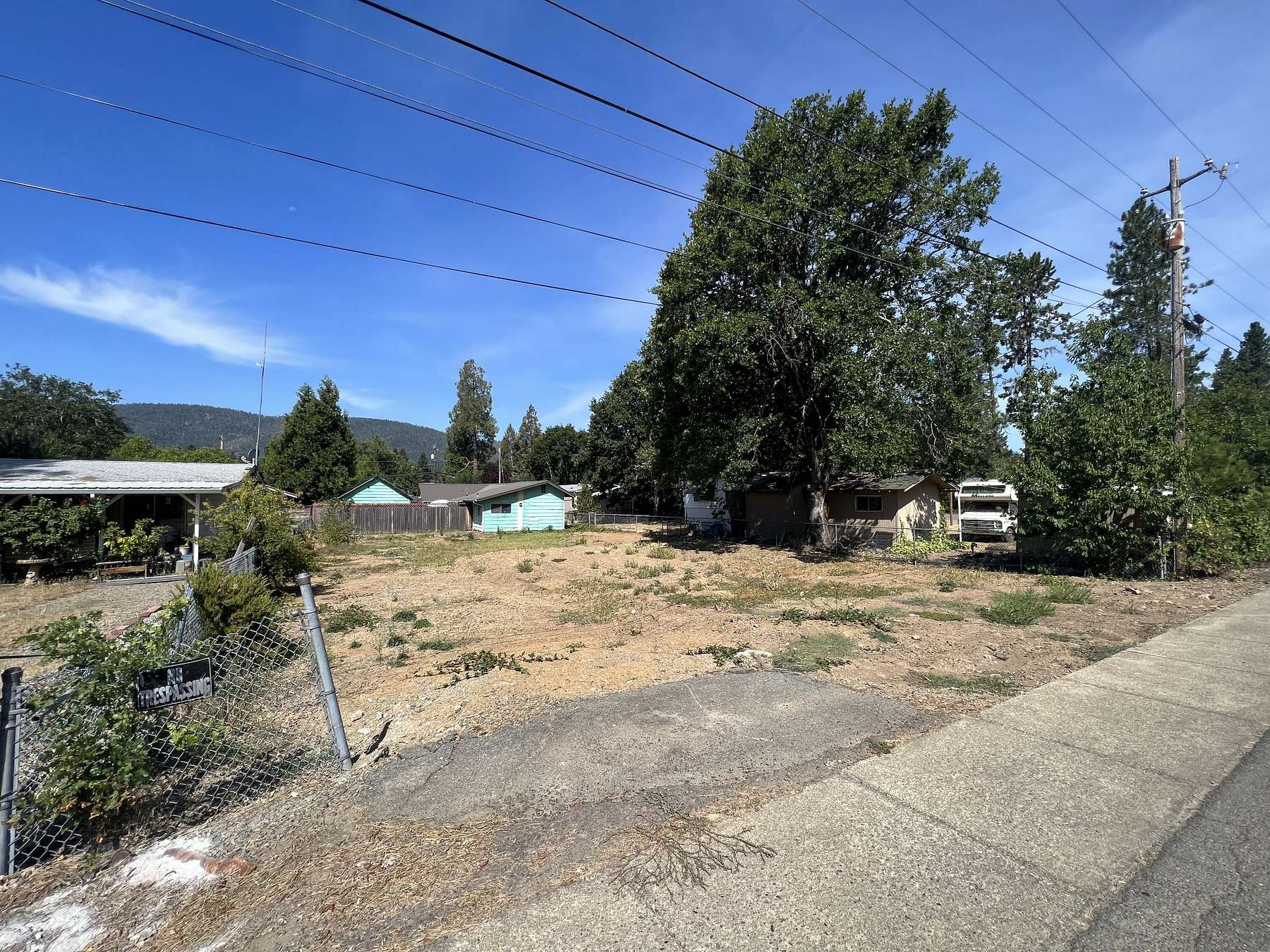 0.17 Acres of Residential Land for Sale in Cave Junction, Oregon
