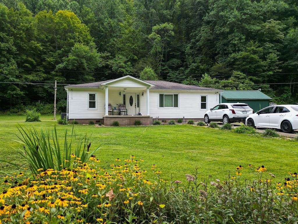 8 Acres of Residential Land with Home for Sale in Yeaddiss, Kentucky