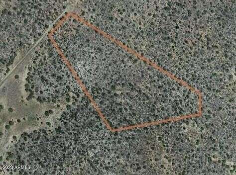 8.2 Acres of Land for Sale in Paulden, Arizona
