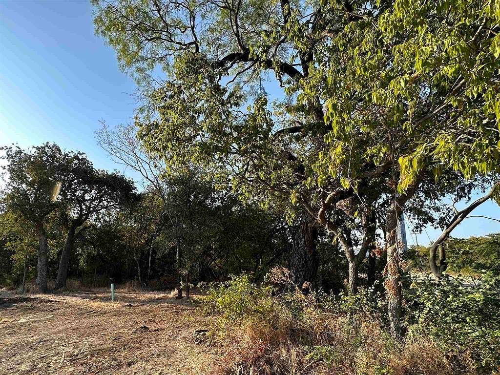 0.45 Acres of Land for Sale in Grapevine, Texas