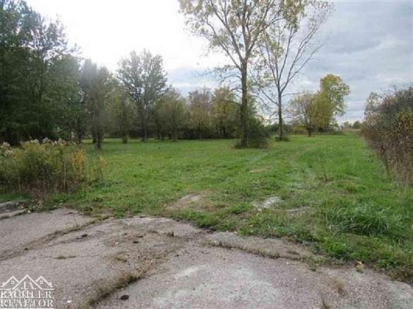 2.2 Acres of Residential Land for Sale in Marine City, Michigan