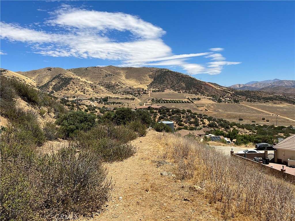 2.5 Acres of Residential Land for Sale in Acton, California