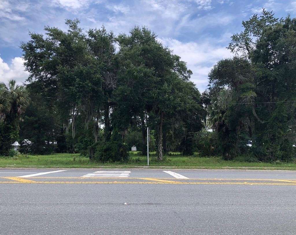 1.1 Acres of Commercial Land for Sale in Chiefland, Florida