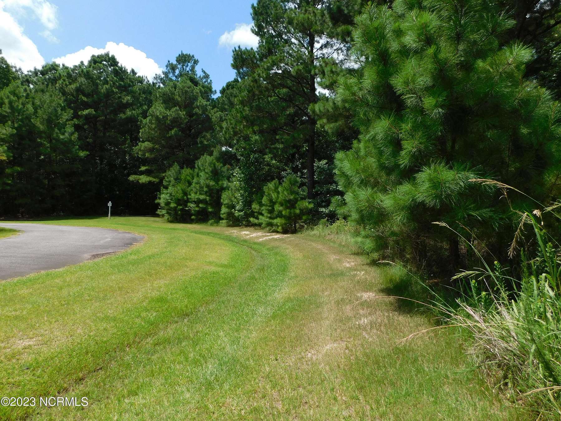 1.6 Acres of Residential Land for Sale in Hertford, North Carolina