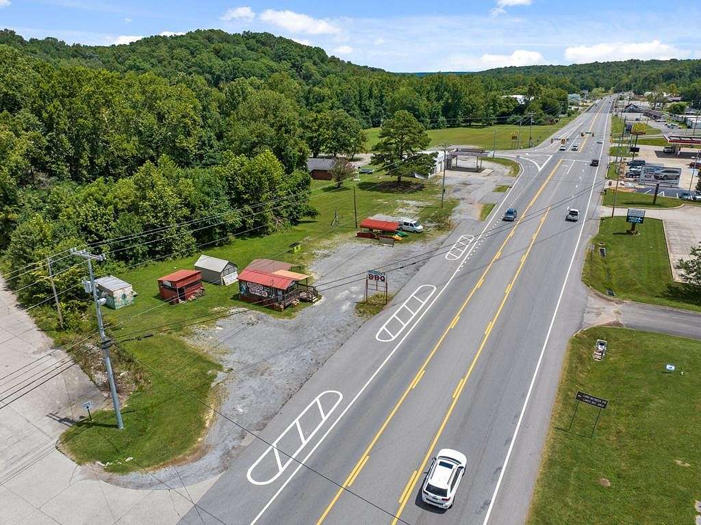 5 Acres of Mixed-Use Land for Sale in Dover, Tennessee