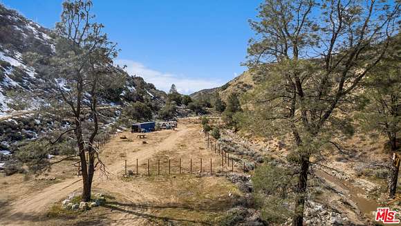 5 Acres of Residential Land for Sale in Lake Hughes, California