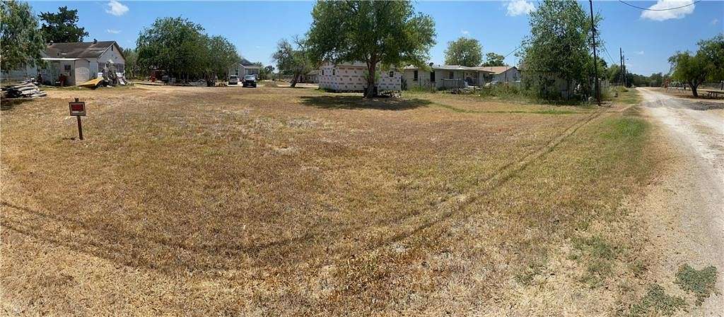 0.25 Acres of Land for Sale in Robstown, Texas