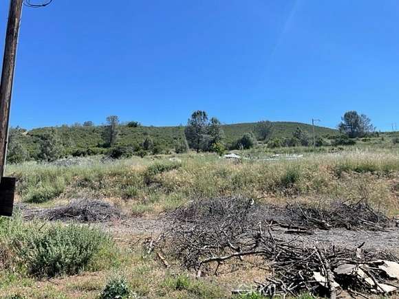 5 Acres of Residential Land for Sale in Clearlake, California