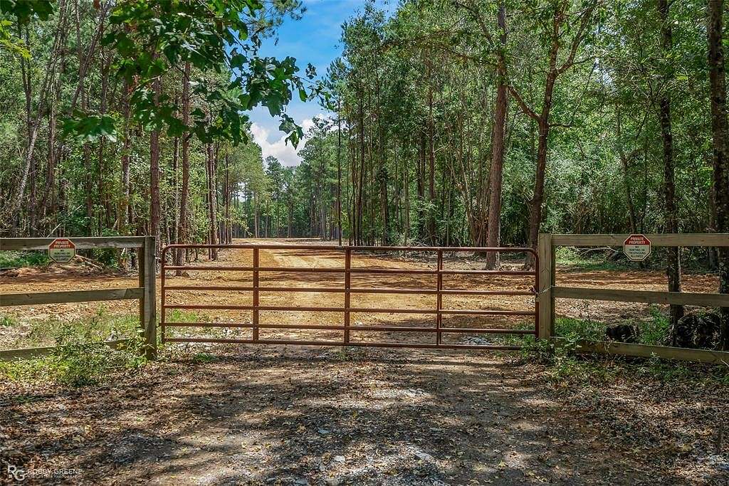29.4 Acres of Recreational Land for Sale in Benton, Louisiana