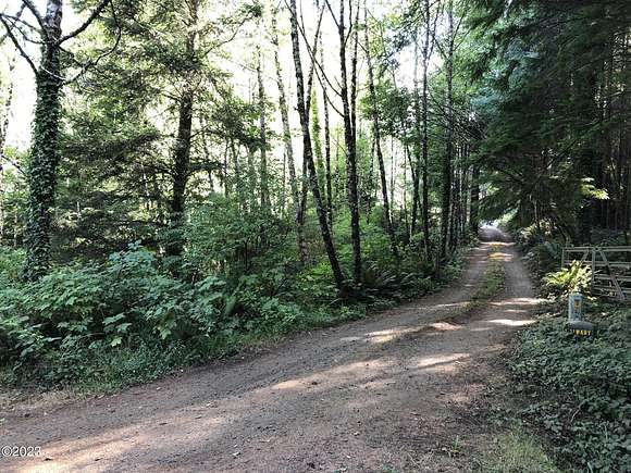 0.67 Acres of Residential Land for Sale in Yachats, Oregon