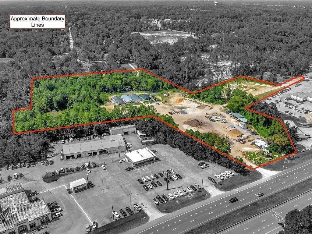 12.1 Acres of Commercial Land for Sale in Lufkin, Texas