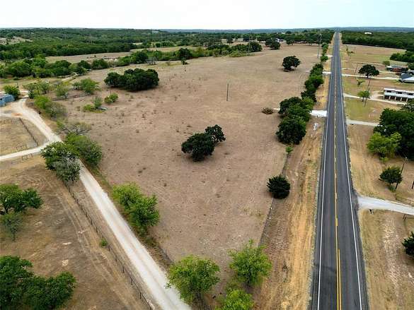 10.01 Acres of Land for Sale in Paradise, Texas