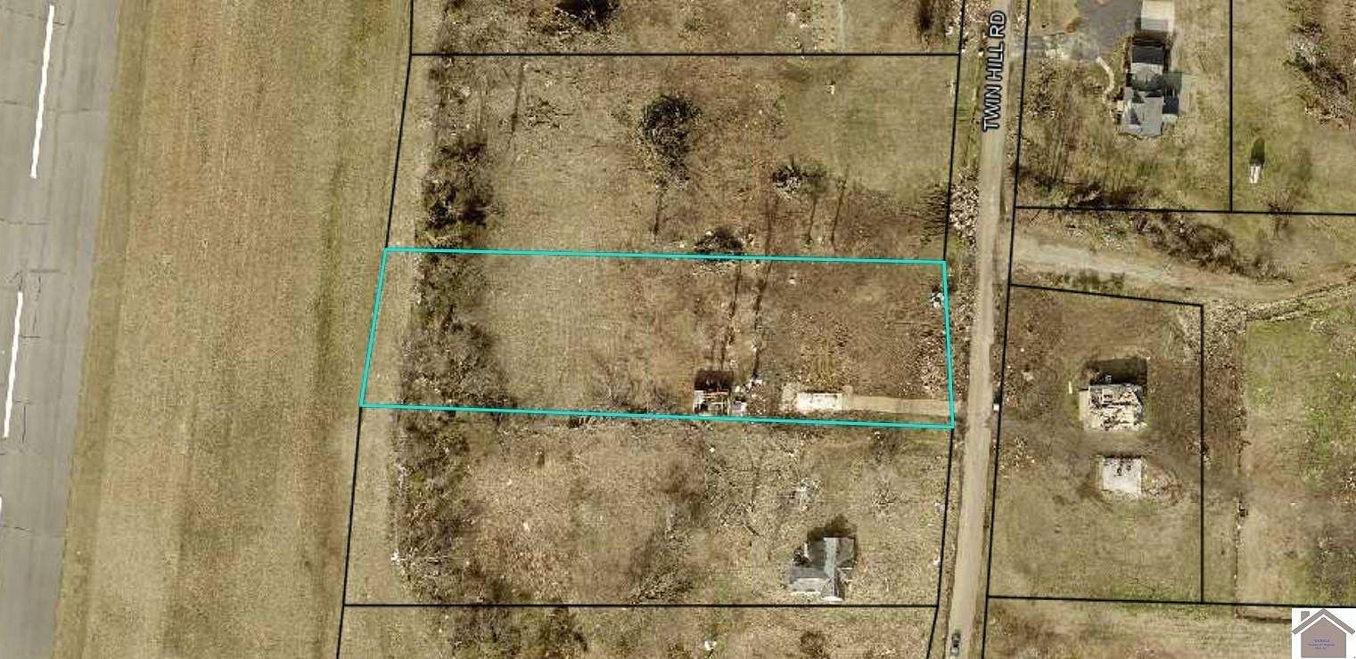0.95 Acres of Residential Land for Sale in Mayfield, Kentucky
