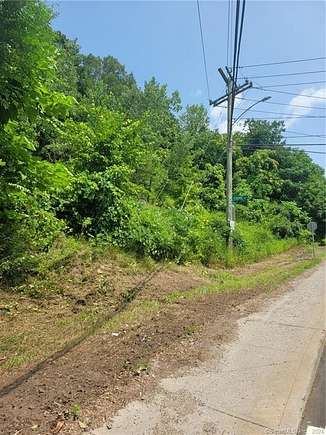 1.2 Acres of Residential Land for Sale in Waterbury, Connecticut
