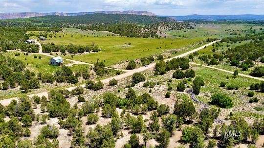 10 Acres of Land with Home for Sale in Mount Carmel, Utah