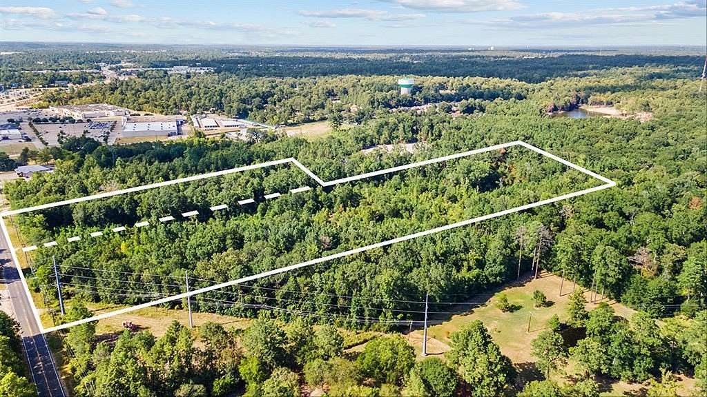 23.9 Acres of Commercial Land for Sale in Lufkin, Texas