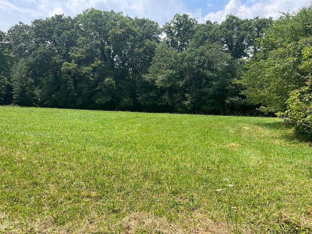 0.45 Acres of Residential Land for Sale in Raven, Virginia