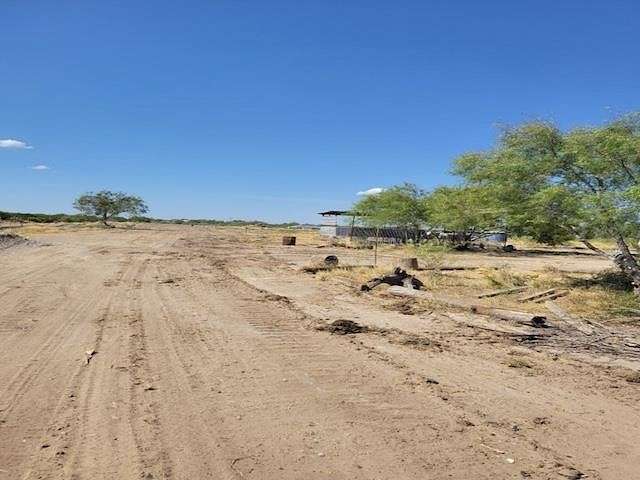 7 Acres of Commercial Land for Sale in Laredo, Texas