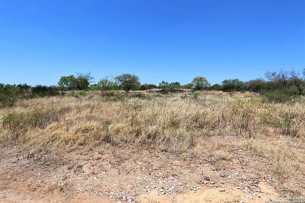 1 Acre of Residential Land for Sale in Devine, Texas