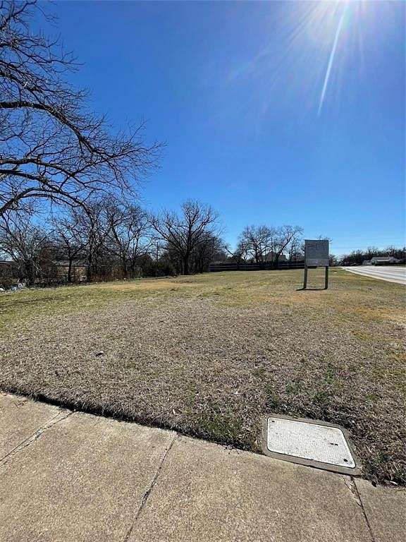 0.22 Acres of Commercial Land for Sale in Grand Prairie, Texas