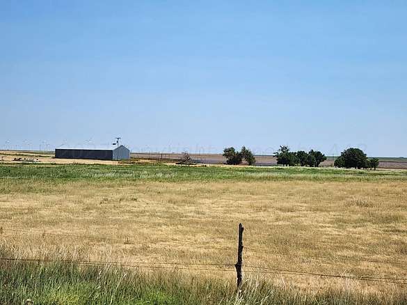 639 Acres of Agricultural Land for Sale in Vega, Texas