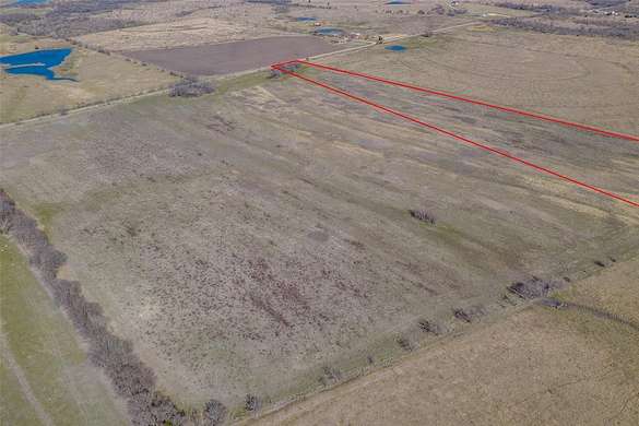 6 Acres of Residential Land for Sale in Alma, Texas
