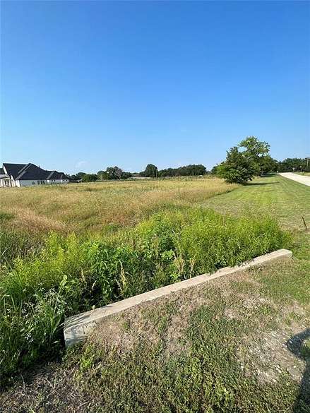1.5 Acres of Residential Land for Sale in Lucas, Texas