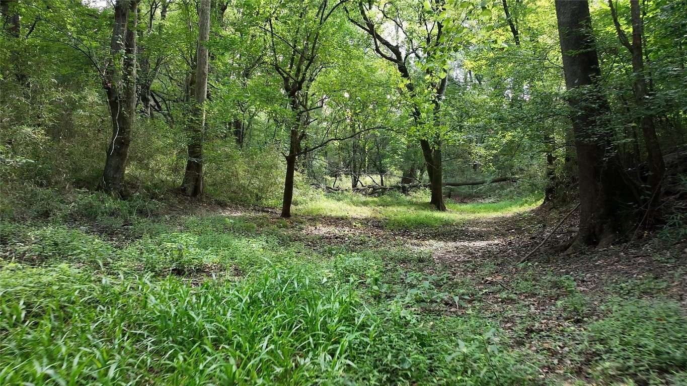 0.98 Acres of Land for Sale in Broken Bow, Oklahoma