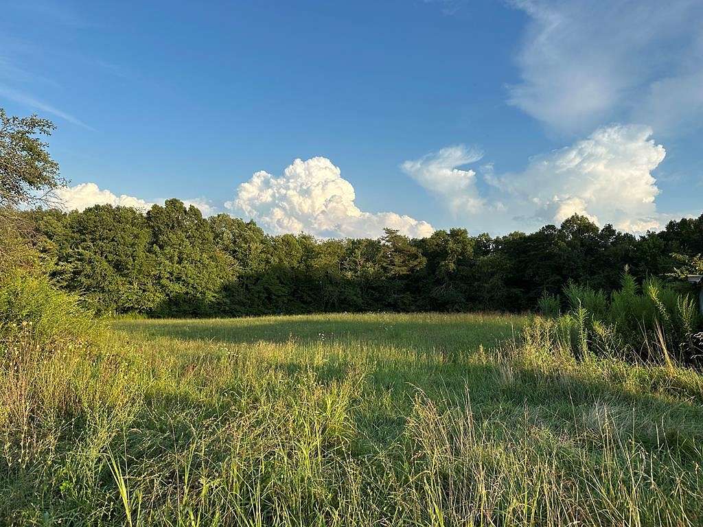 16.2 Acres of Agricultural Land for Sale in Jamestown, Tennessee