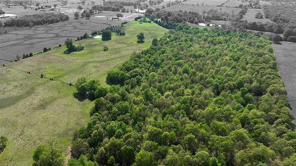 69.3 Acres of Recreational Land for Sale in Detroit, Texas