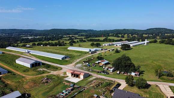 30 Acres of Improved Land for Sale in Yellville, Arkansas