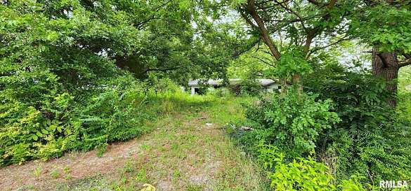 2.2 Acres of Residential Land for Sale in Murphysboro, Illinois