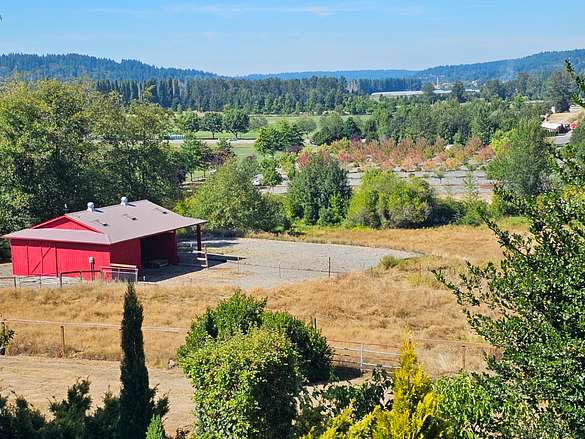 2 Acres of Improved Agricultural Land for Lease in Redmond, Washington
