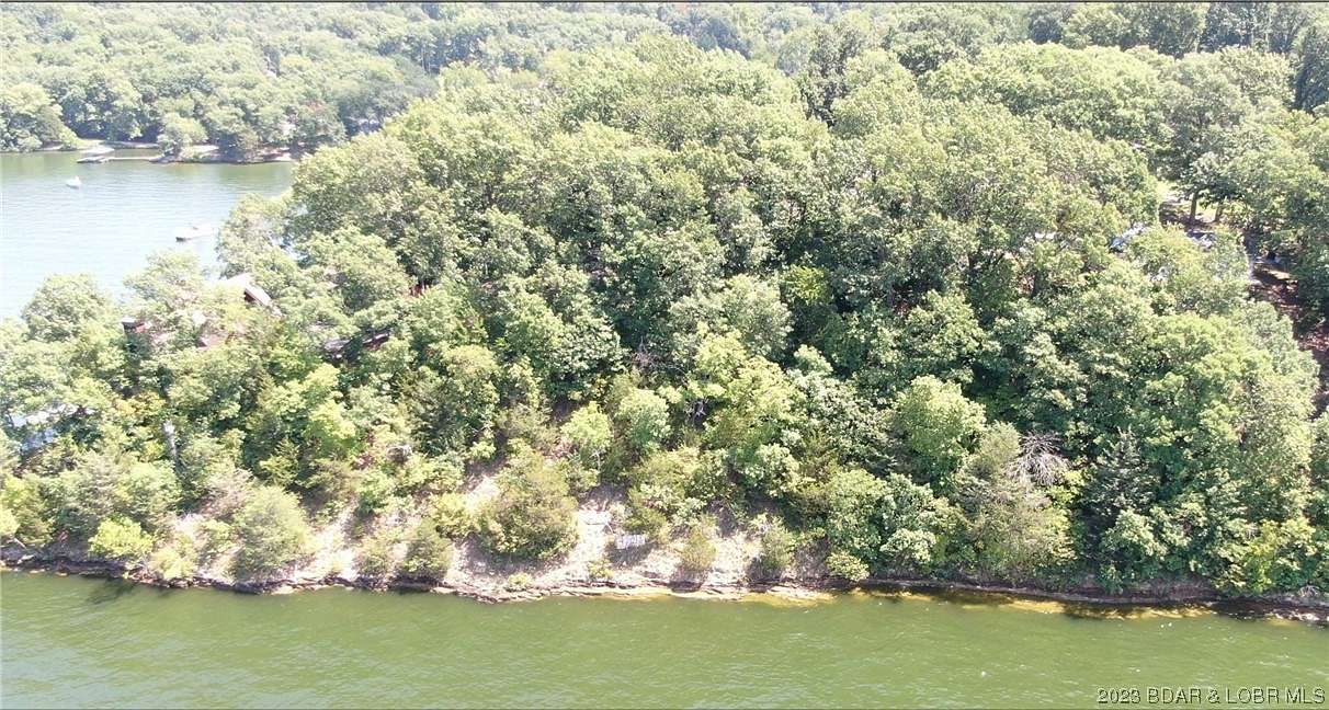 0.39 Acres of Residential Land for Sale in Sunrise Beach, Missouri