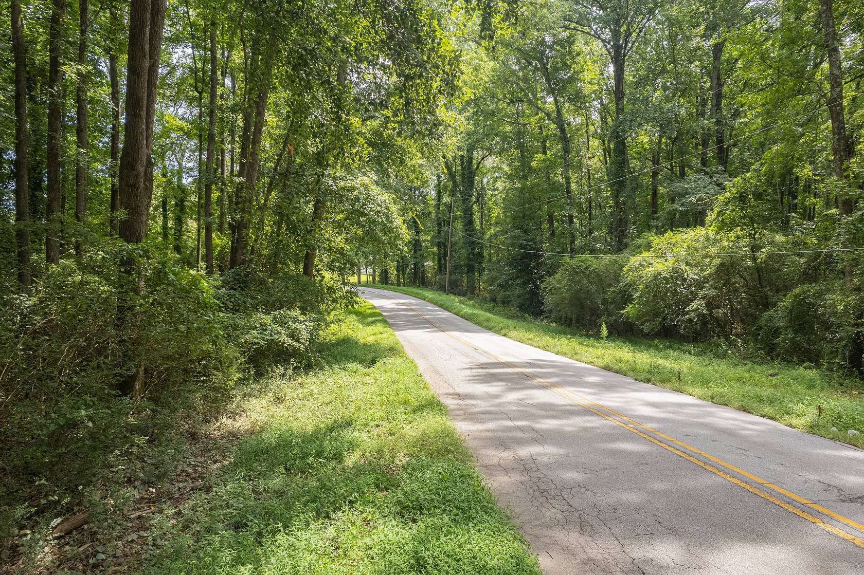 4.8 Acres of Land for Sale in Hartwell, Georgia