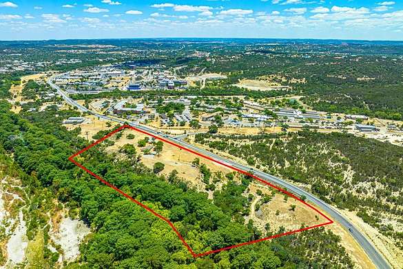 10.1 Acres of Improved Commercial Land for Sale in Kerrville, Texas
