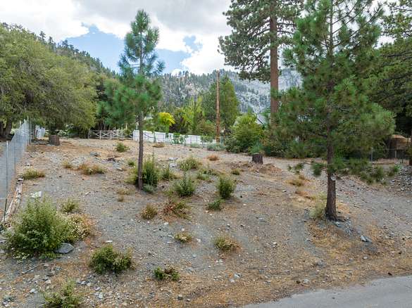 0.185 Acres of Residential Land for Sale in Wrightwood, California