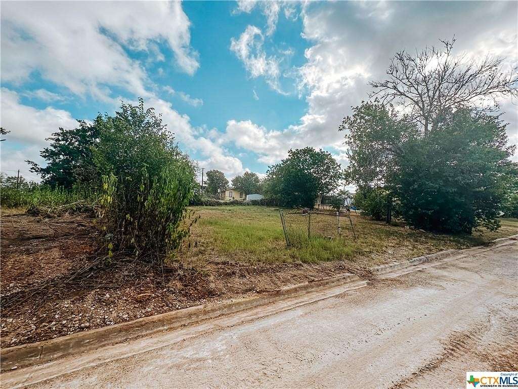 0.13 Acres of Residential Land for Sale in Luling, Texas