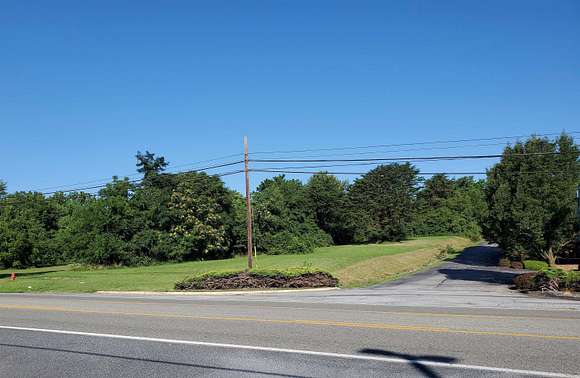 0.97 Acres of Commercial Land for Sale in Staunton, Virginia