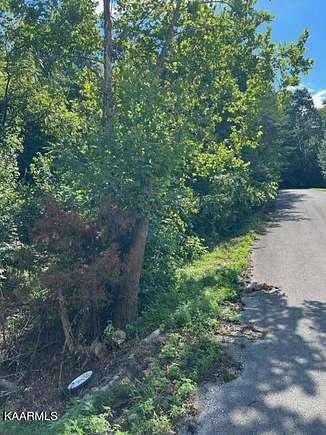 0.75 Acres of Land for Sale in New Tazewell, Tennessee