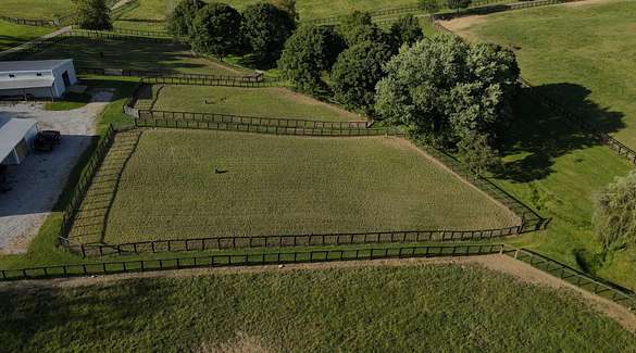 96 Acres of Agricultural Land for Sale in Paris, Kentucky
