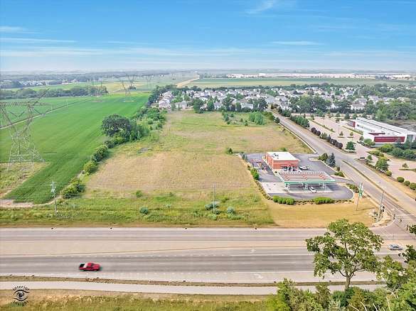 4.624 Acres of Commercial Land for Sale in Plano, Illinois