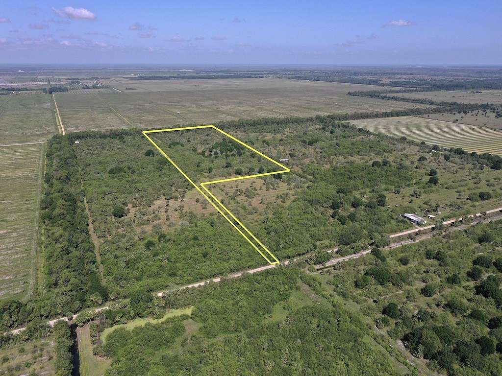 18 Acres of Land for Sale in Vero Beach, Florida