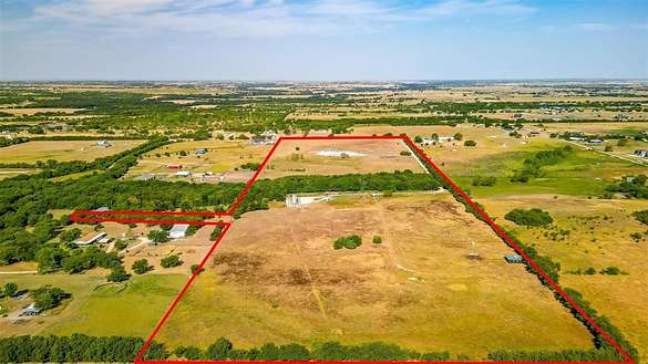 45 Acres of Land for Sale in Justin, Texas