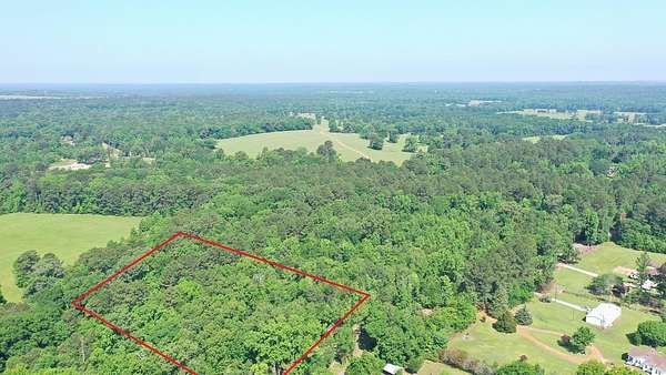 2.15 Acres of Land for Sale in Jefferson, Texas