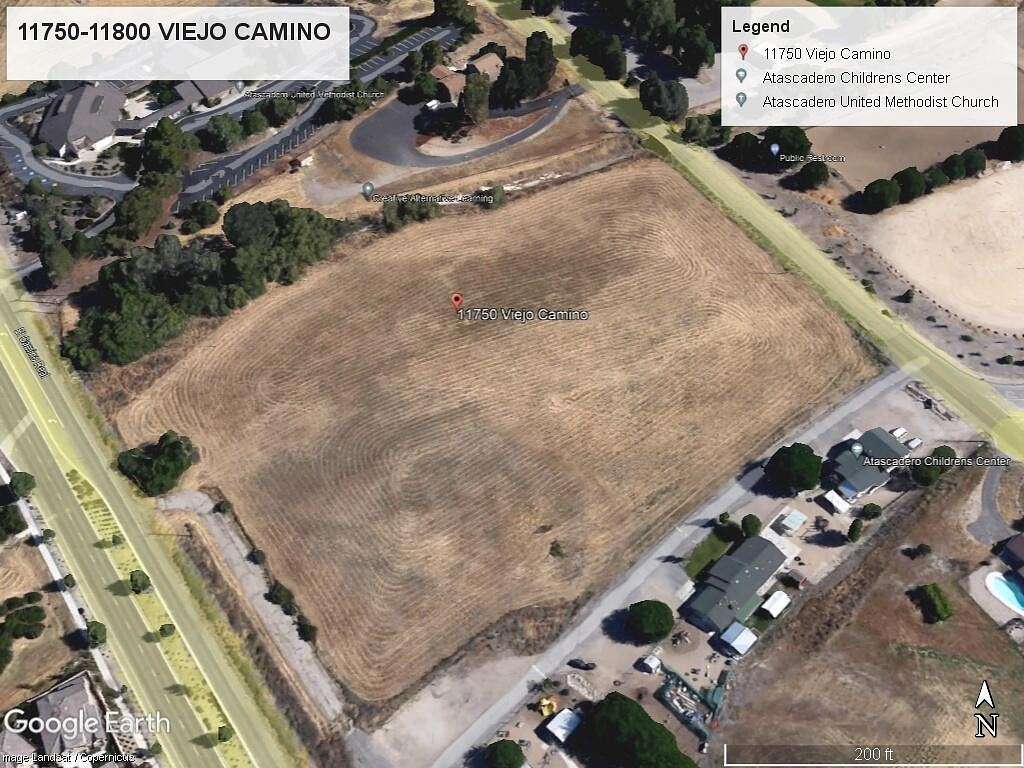 5.5 Acres of Land for Sale in Atascadero, California
