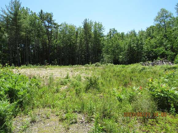 7.85 Acres of Residential Land for Sale in Thomaston, Maine